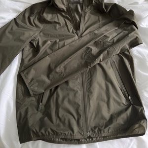 Lululemon Army green rain jacket windbreaker